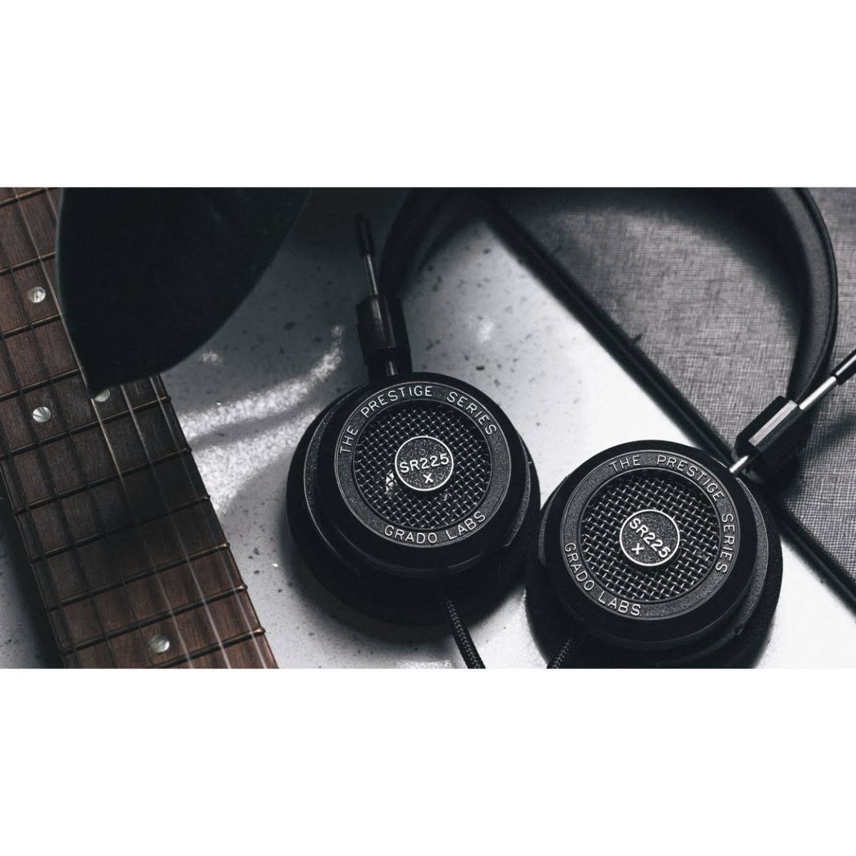 Prestige Series Headphones D769524