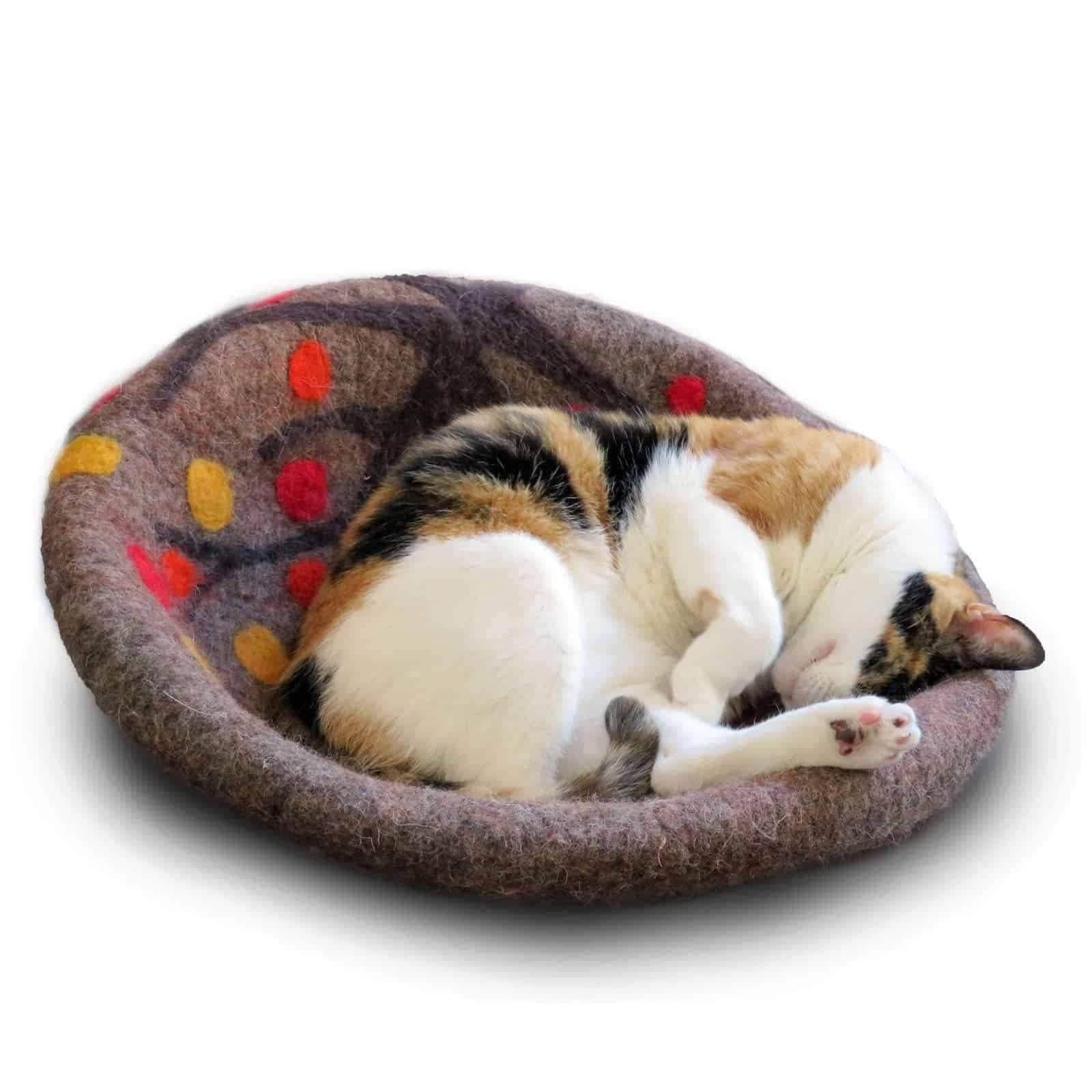 Wool Cat Cave and Bed L4709
