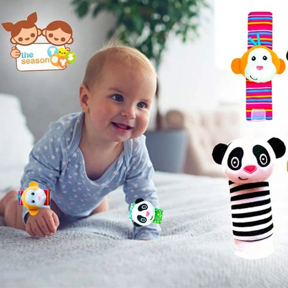 Baby Socks Wrist Rattle and Foot Finder Toys Set (4 PCS) Q465866
