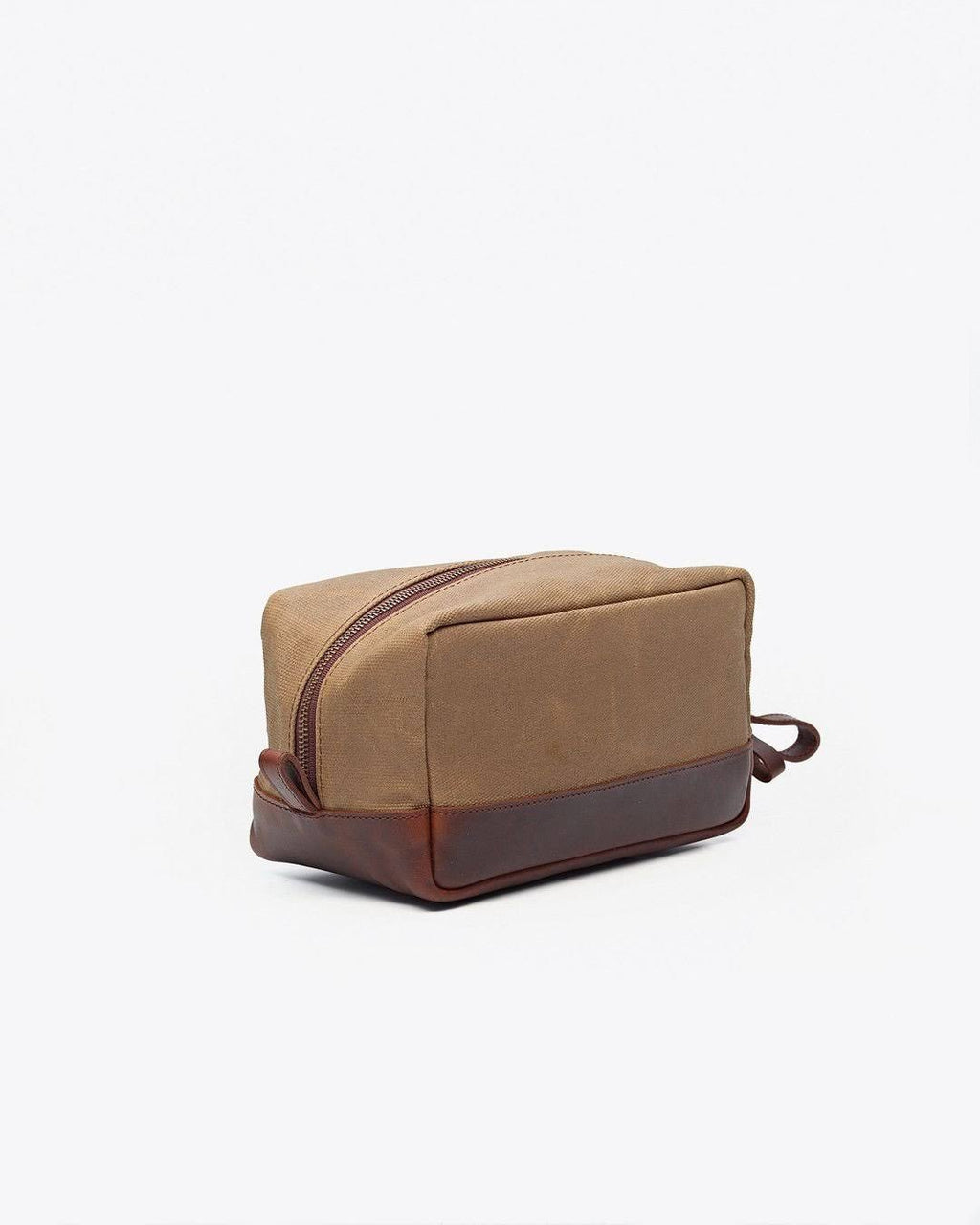 Waxed Canvas Dopp Kit I852851