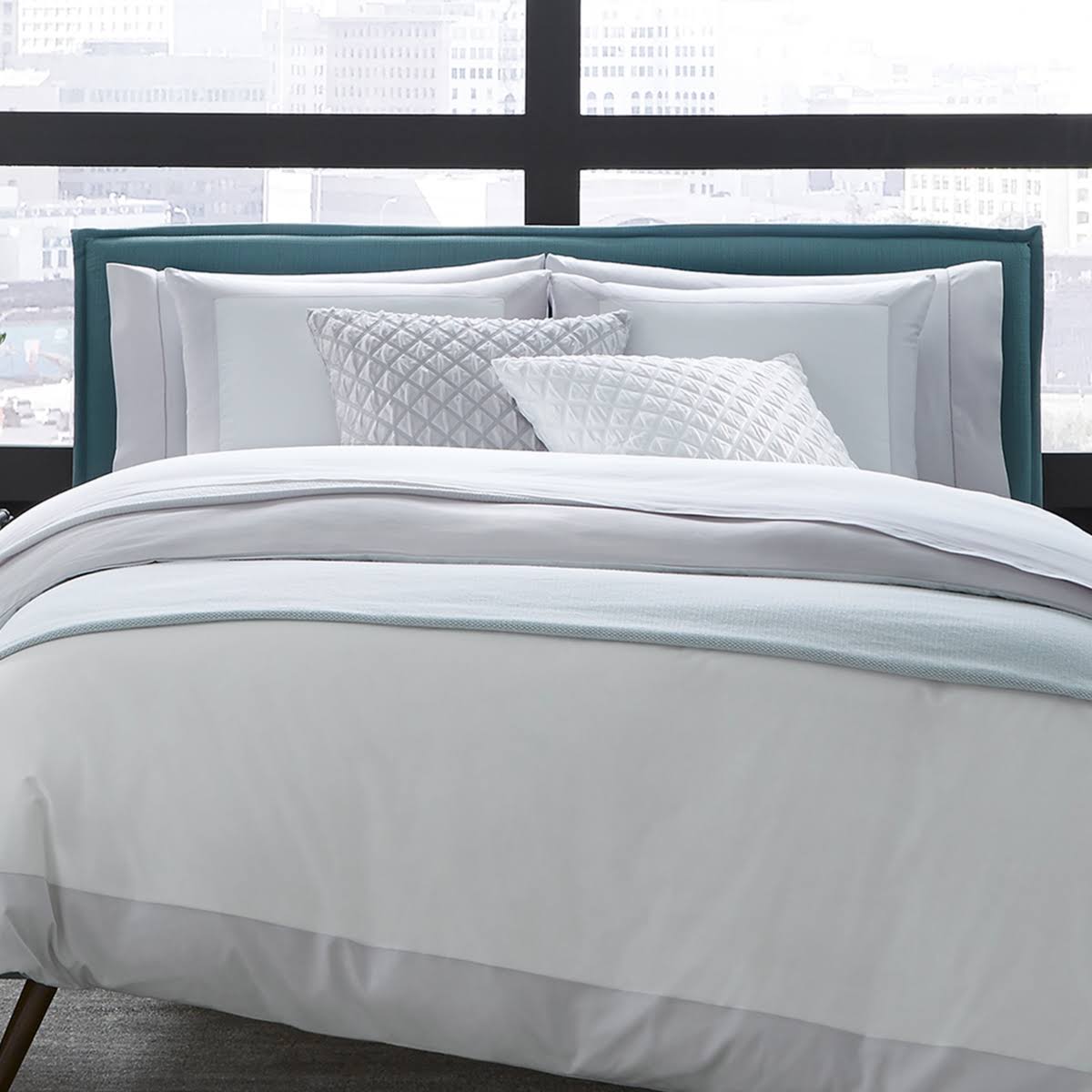 Twin White Duvet Cover F1494