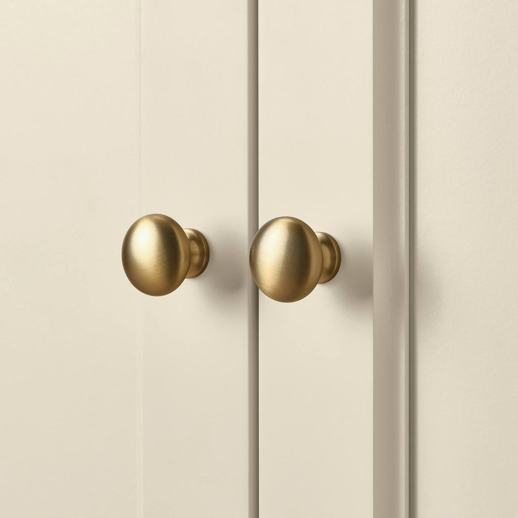 Light Beige Cabinet with Glass Doors G651895