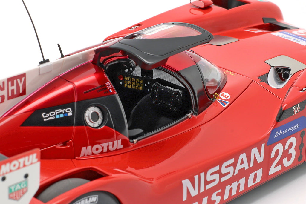 1:18 Nissan GT-R LM Nismo Lemans S17506
