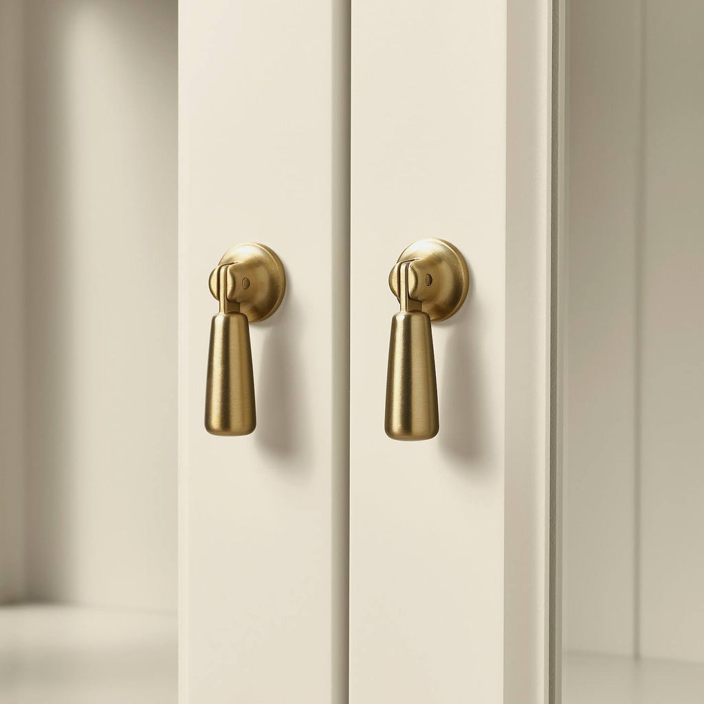 Light Beige Cabinet with Glass Doors G651895
