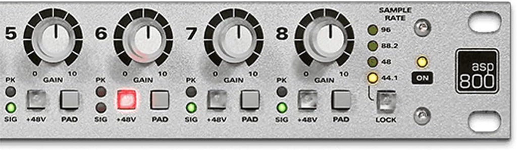 8 Channel Microphone Preamplifier with 2 XLR Mic Cables O1239