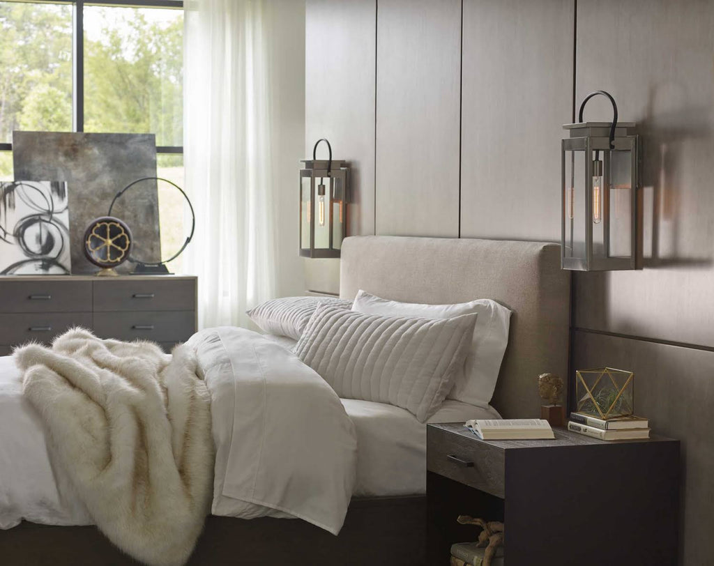 One-Light Medium Wall-Lantern O6498
