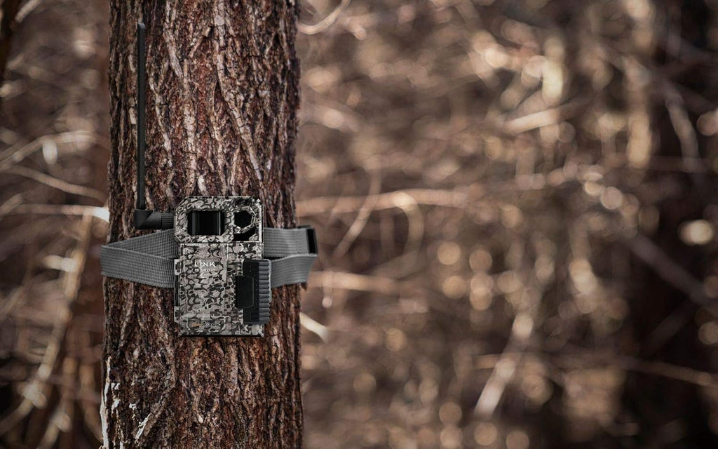 Cellular Trail Camera with Card Reader F608264