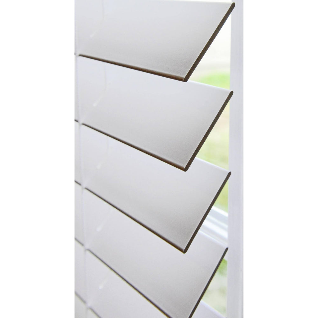 White Cordless Faux Wood Blind F93194