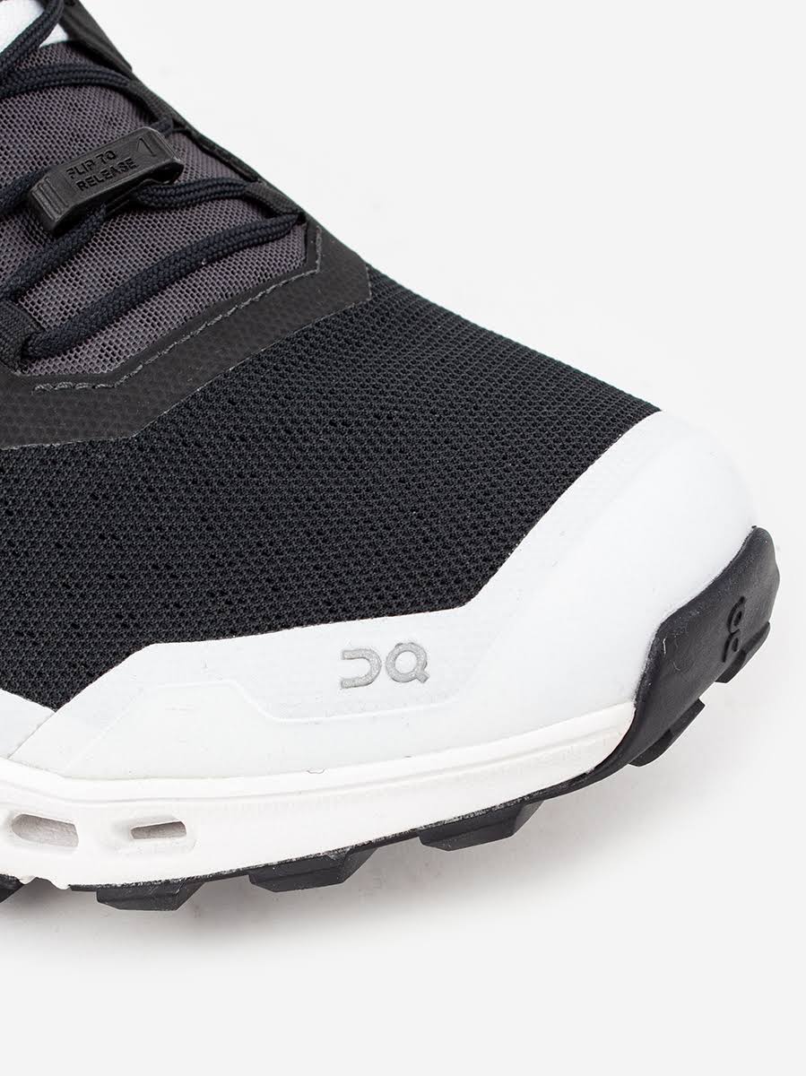 Black/White Running Shoes M440