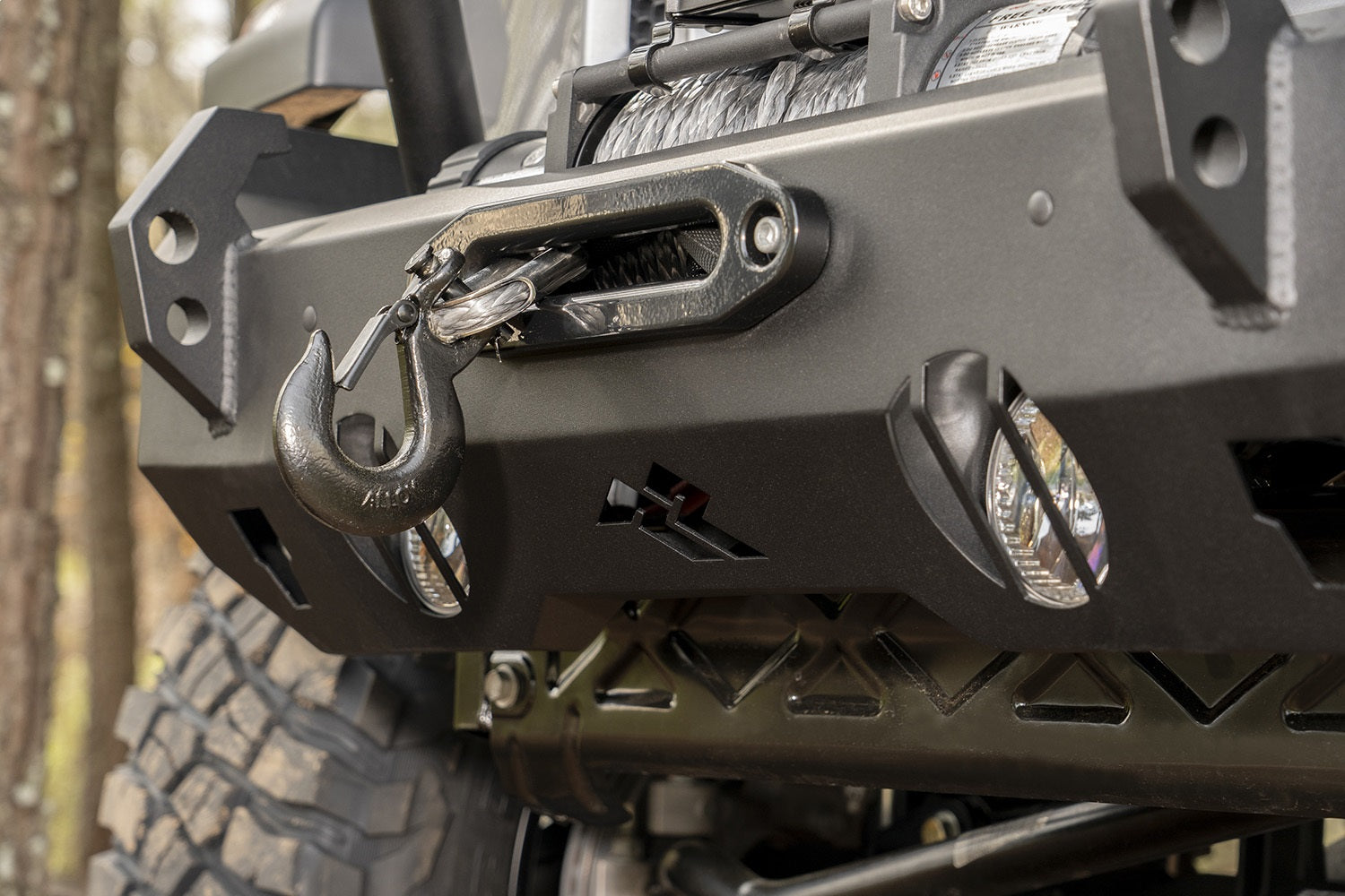 HD Full Width Front Bumper B40501